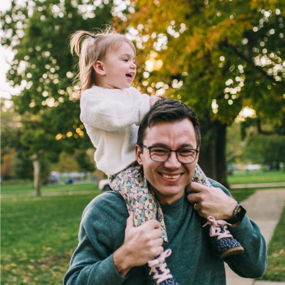 Meet your Posher, Reed